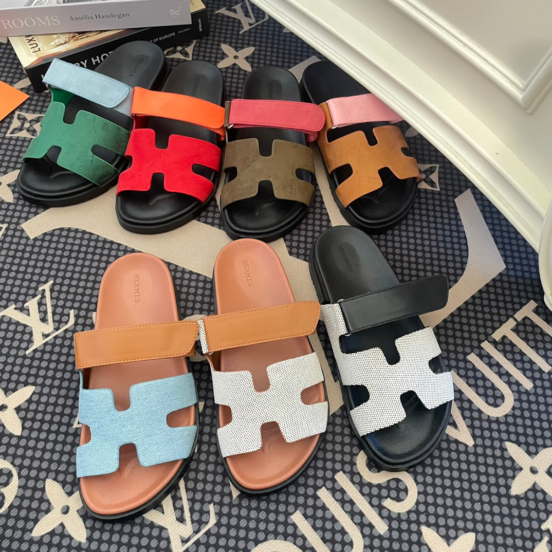 14H72Z Popular Slippers