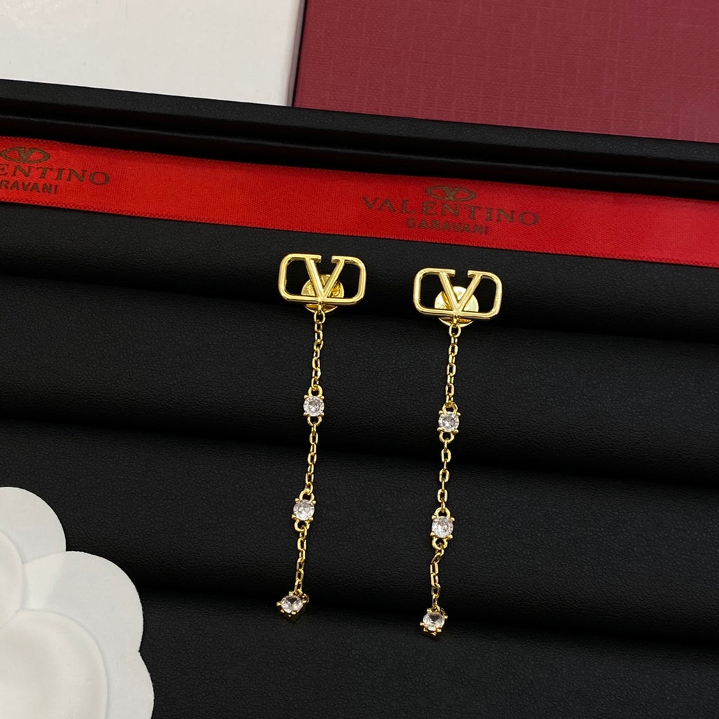14VL451E Popular Earrings