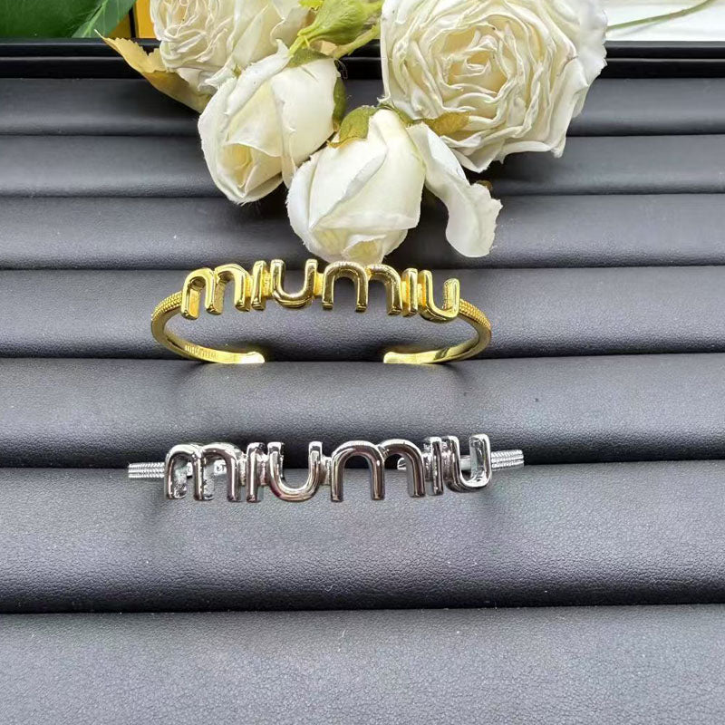 185QA3K  Popular Bracelets