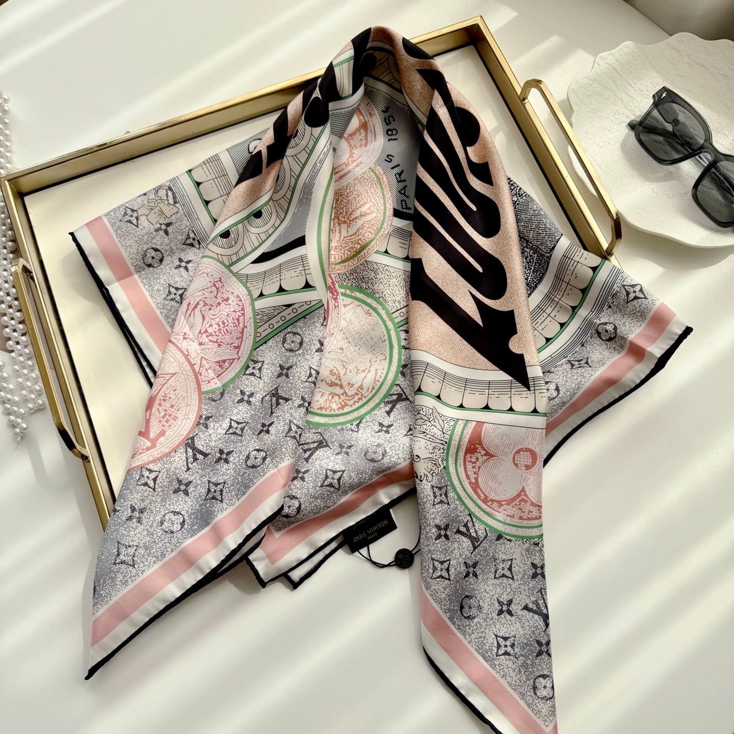 135ZE213W Popular Silk Scarve