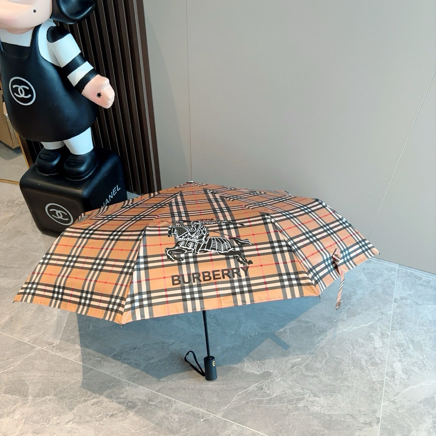 15RR126S Popular UV resistant umbrella