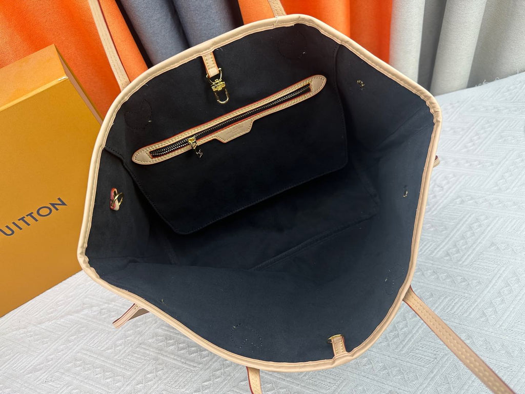146PE91B Popular leather bag
