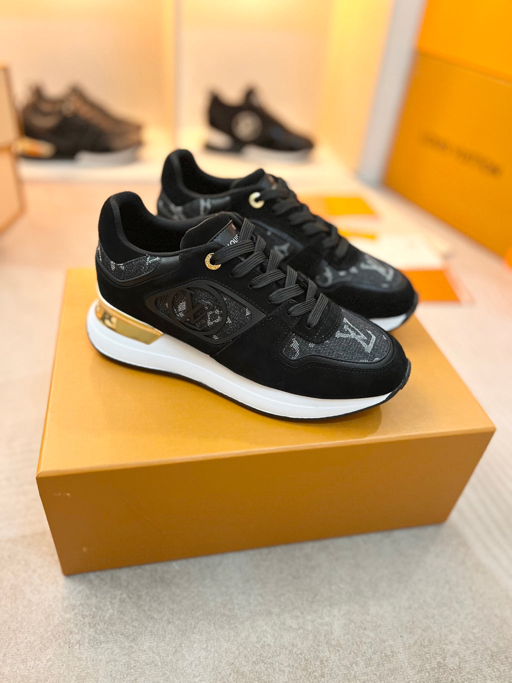 Z2P36E58 Popular high-quality leather Shoes