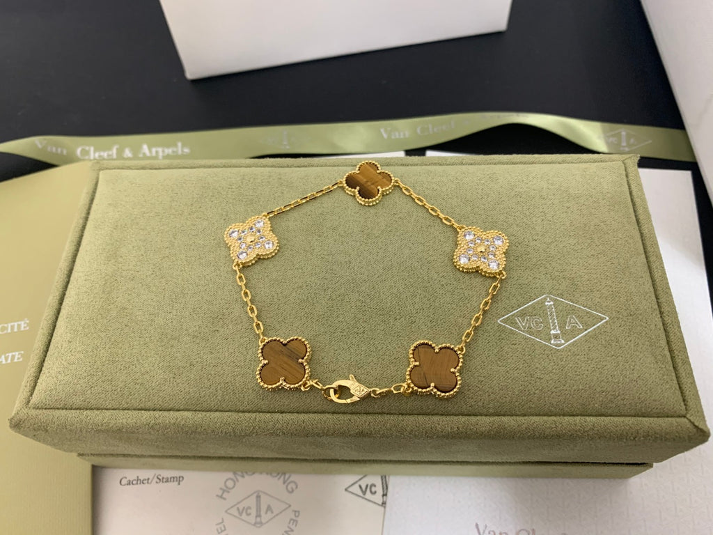 5XVA179K  Popular bracelets 5 flowers normal size1.5cm flower