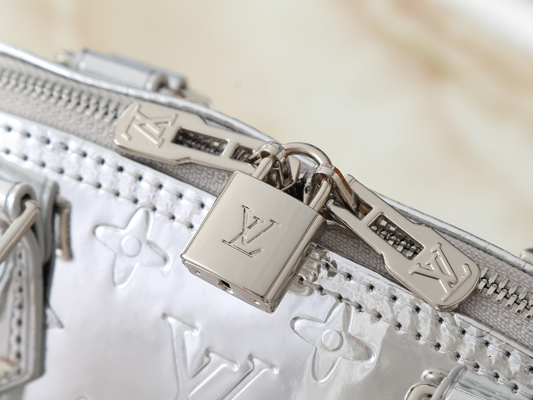 146PE96B Popular leather bag