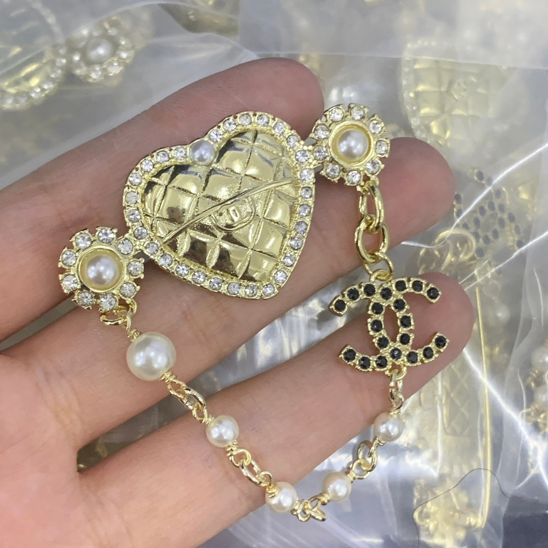 136NC38X Popular  Brooch
