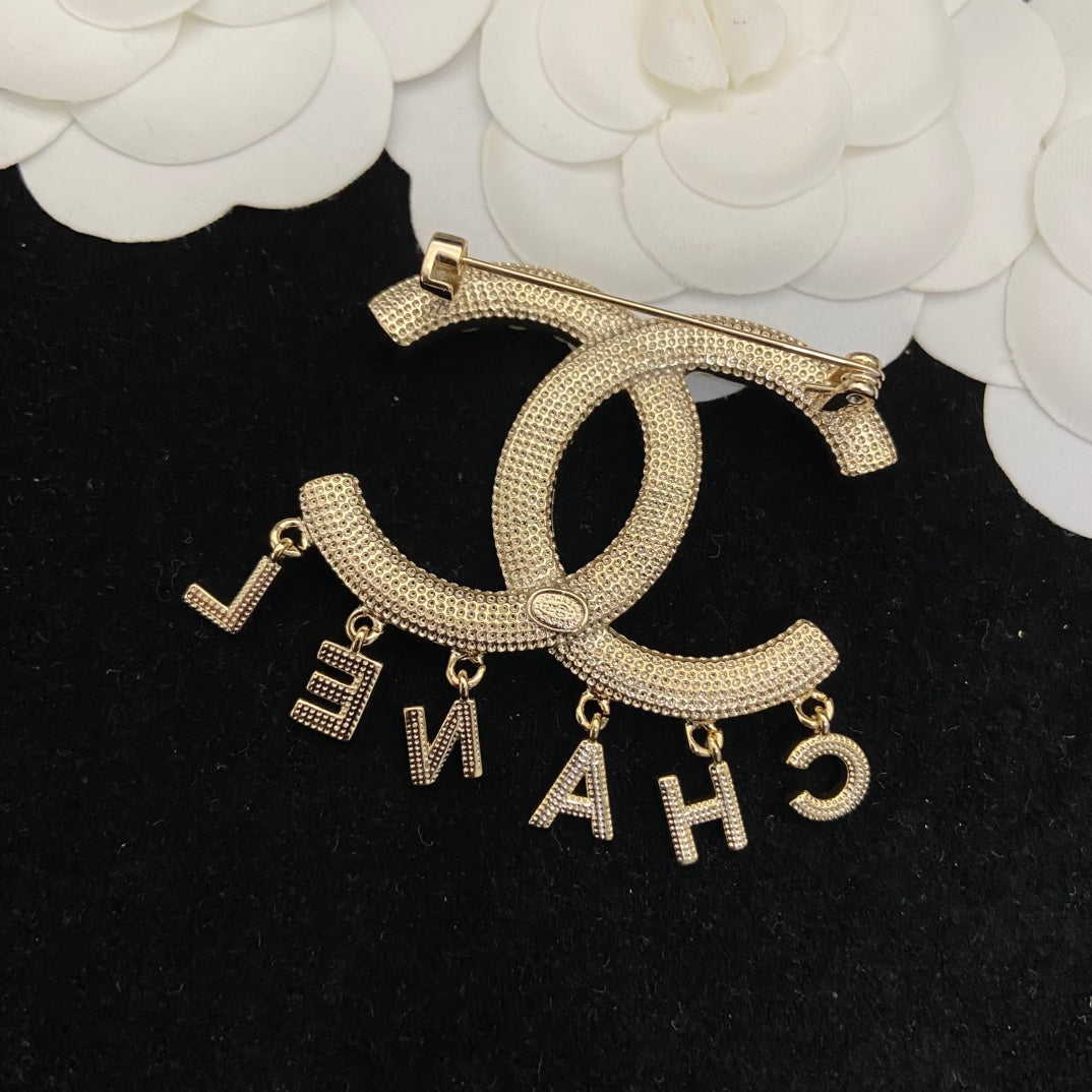 25ZC9X Popular Brooch
