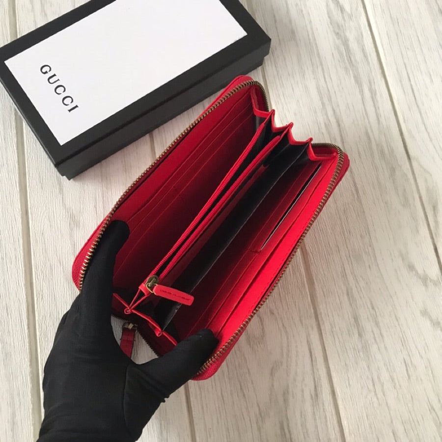 1XB81B Popular leather wallets