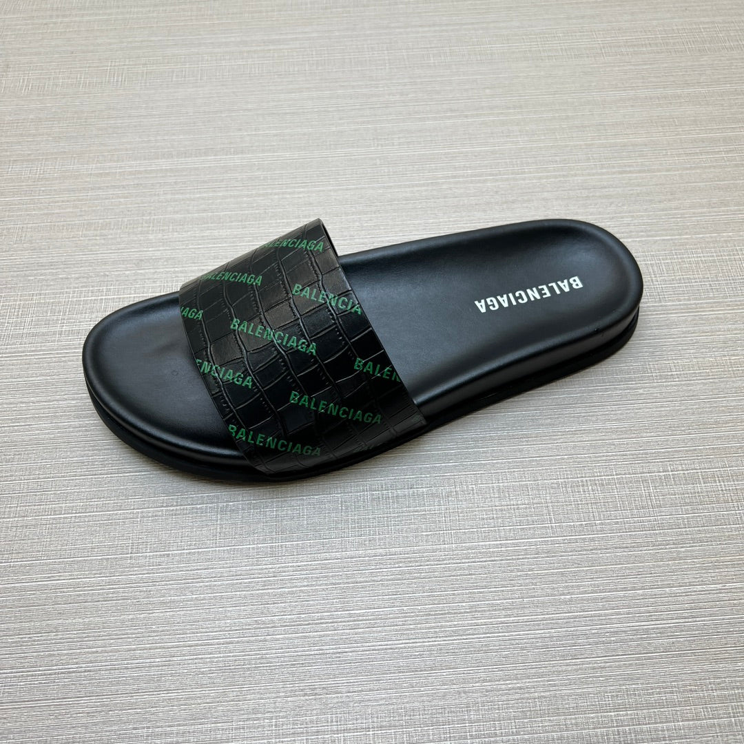 54J99Z Popular slippers
