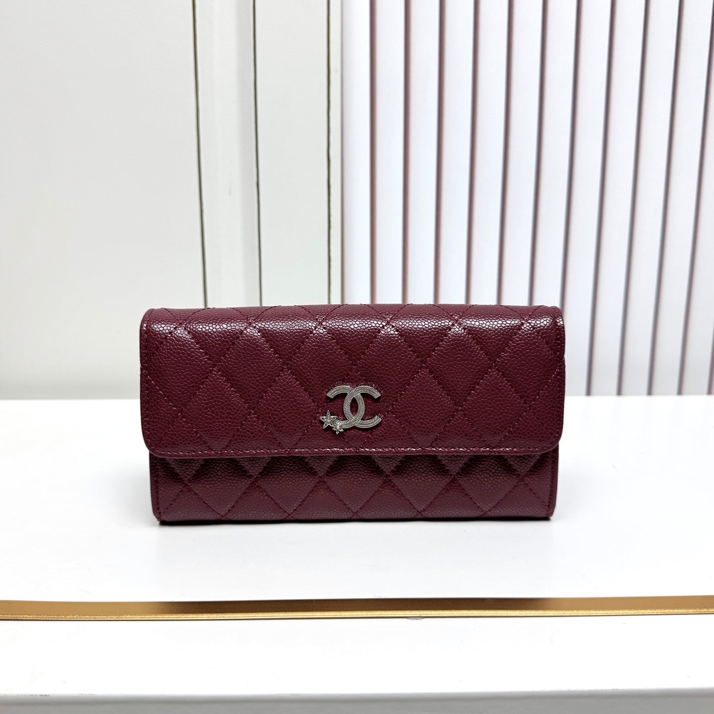 136NC21B Popular  leather  Wallets