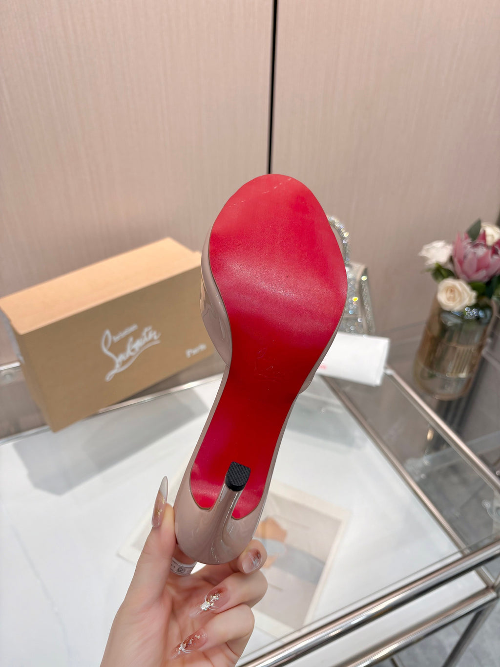 Z2X66A38  Popular leather High heels