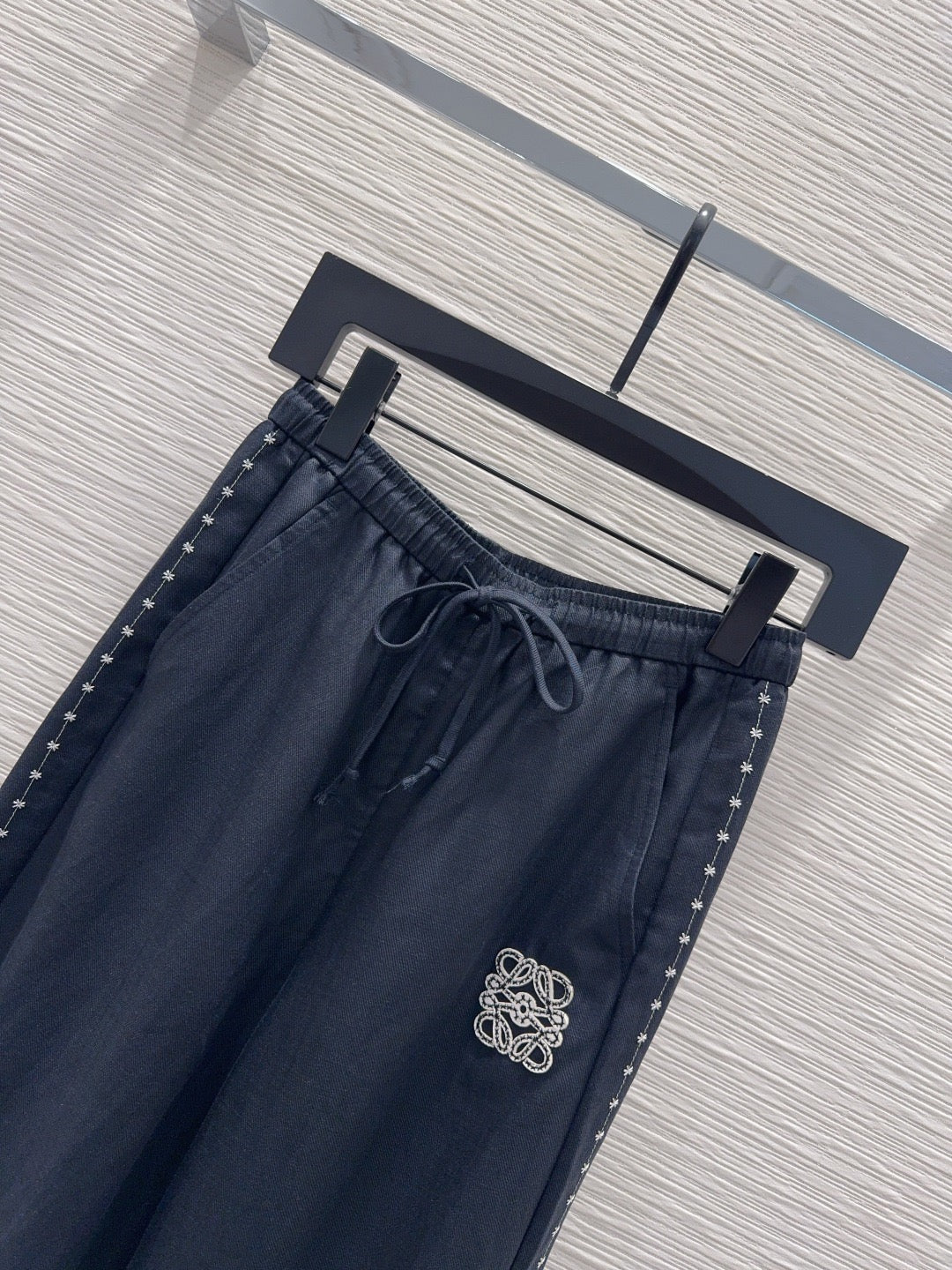 U1X56A2 Popular Pants