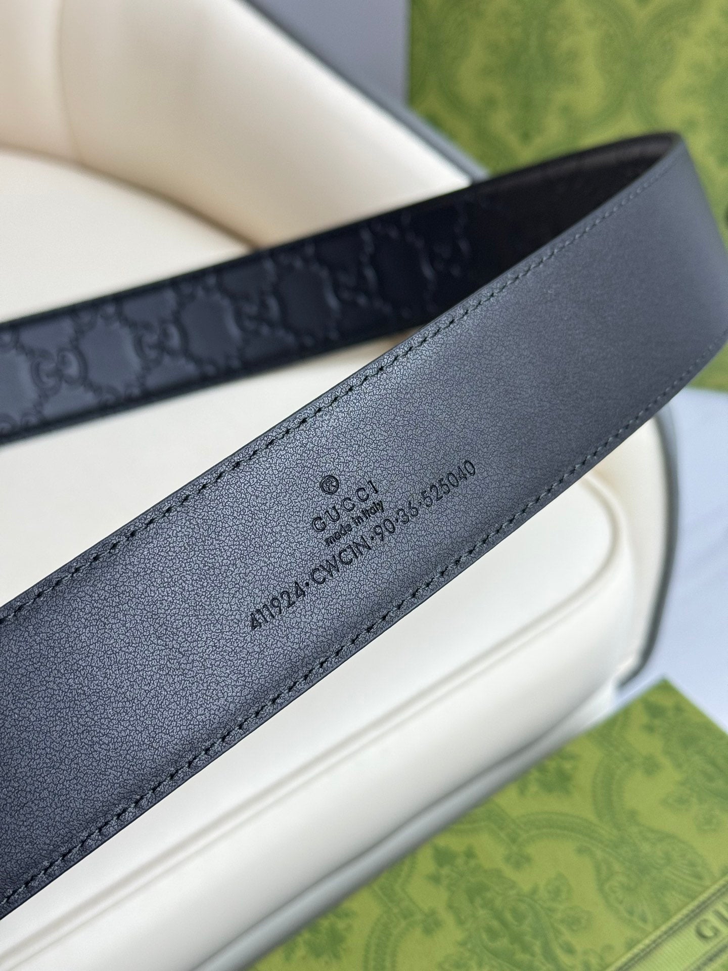1115QB15P Popular High quality belt With full package