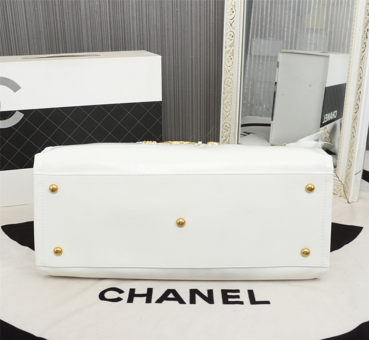 2XE349B Popular    leather bag 