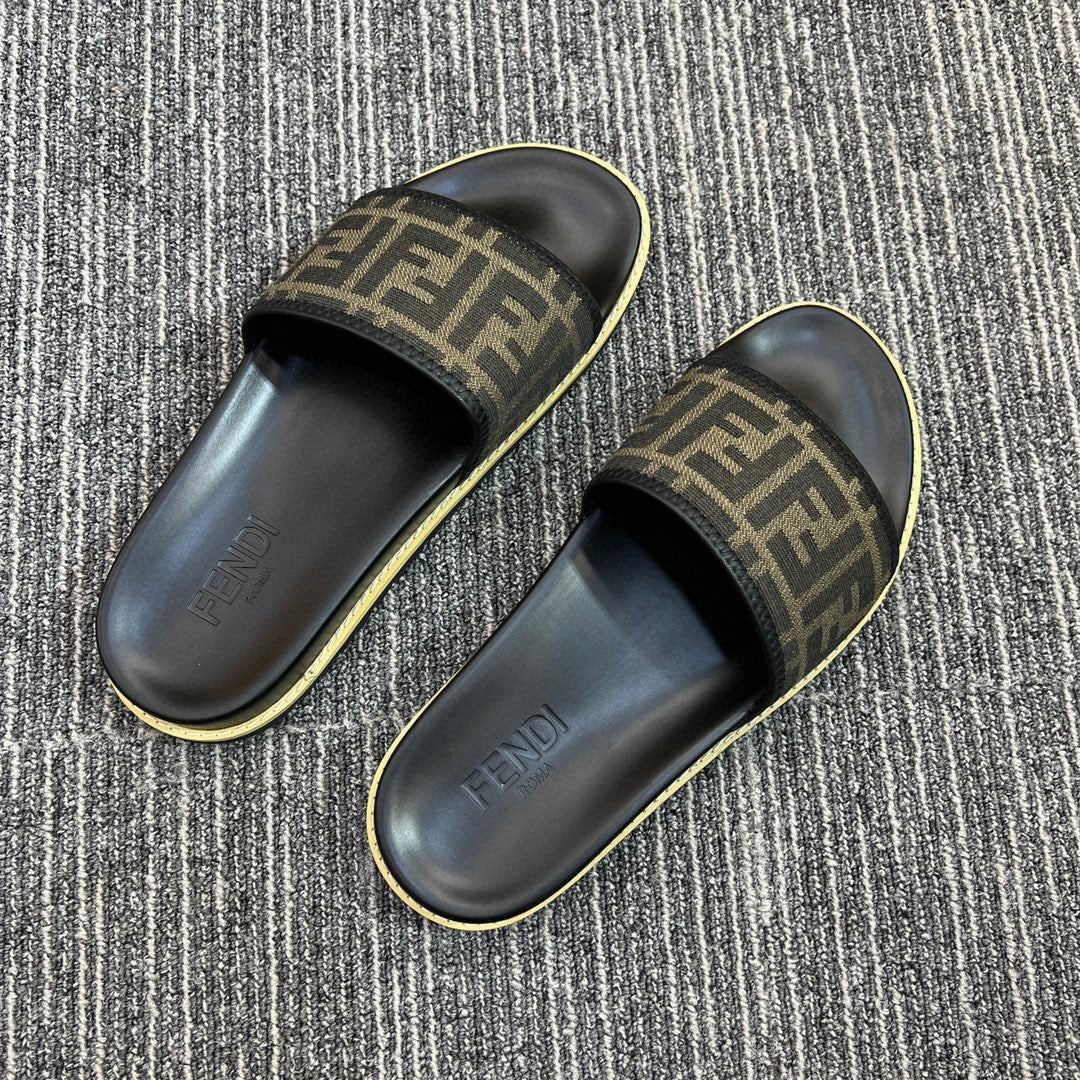 5XF105Z Popular Slippers