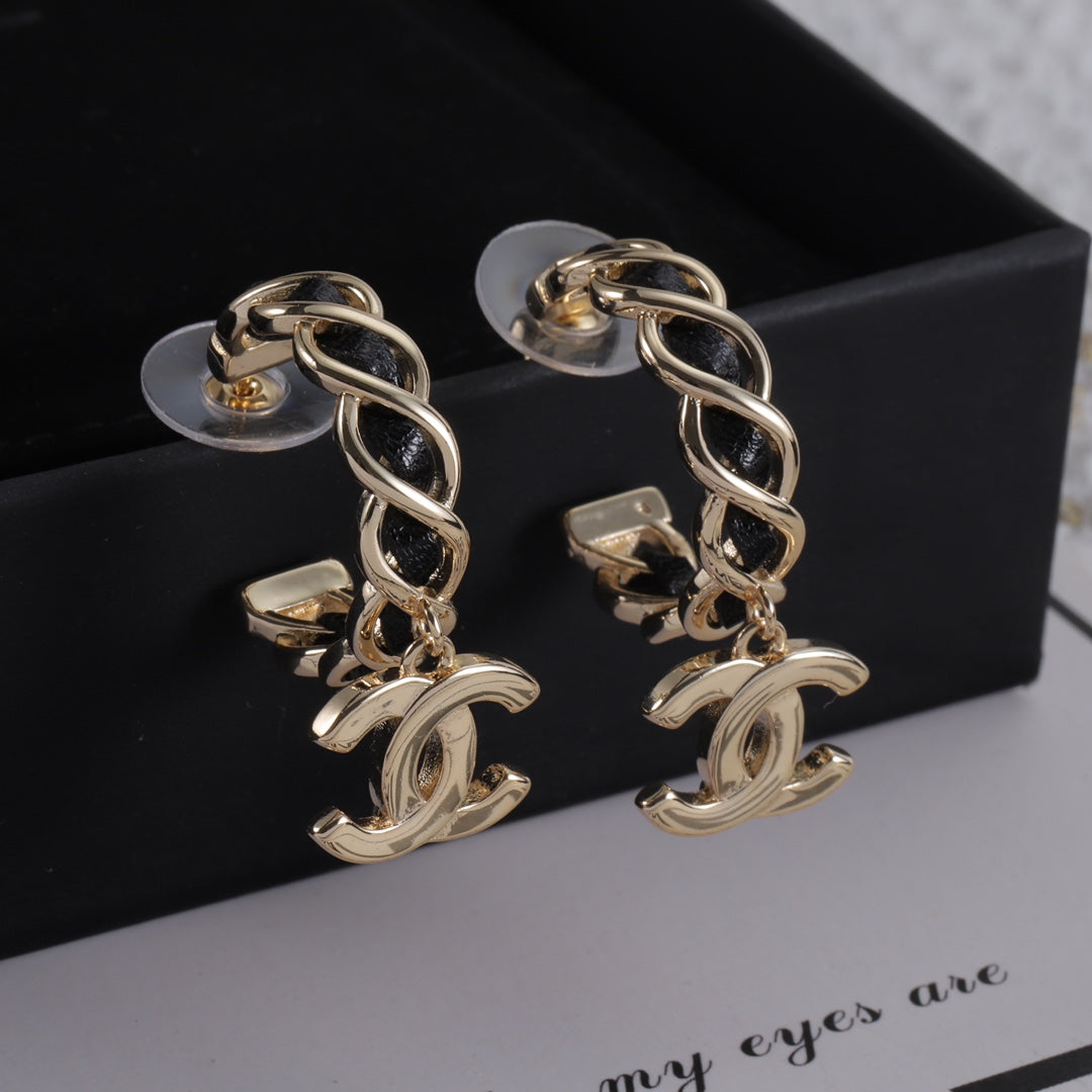 14C784E Popular  Earrings
