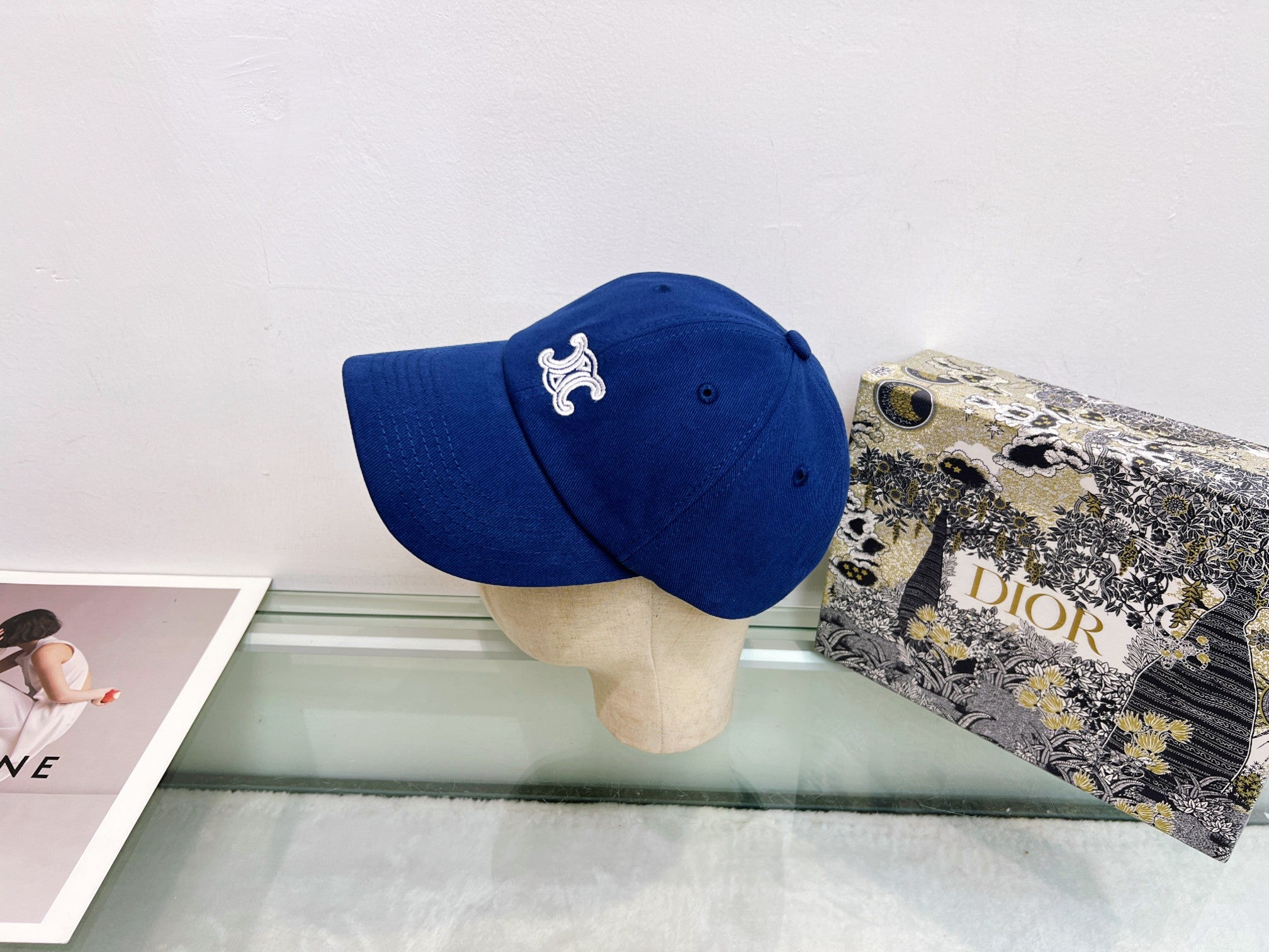 16XA19M Popular hats
