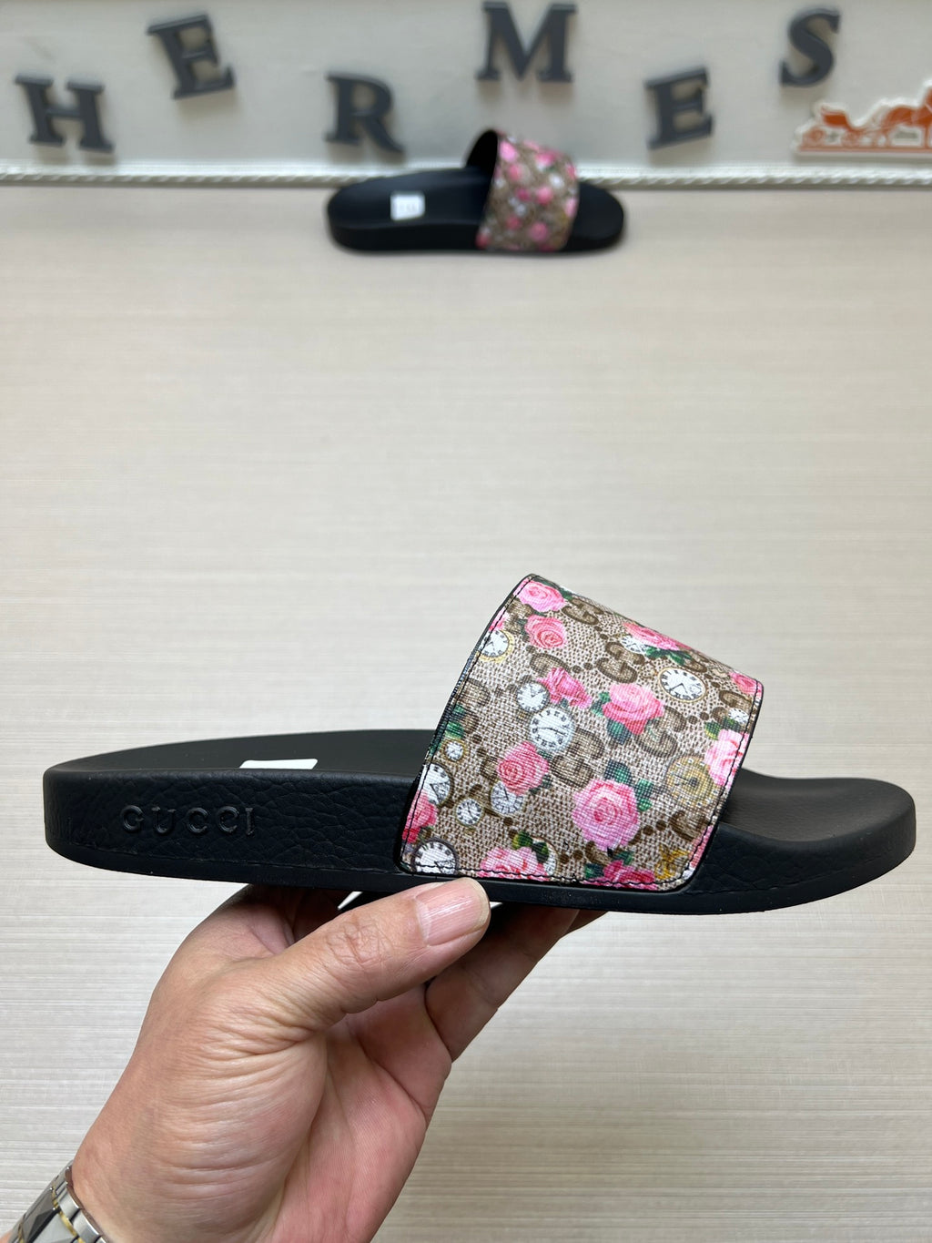 5WB239Z Popular Slippers