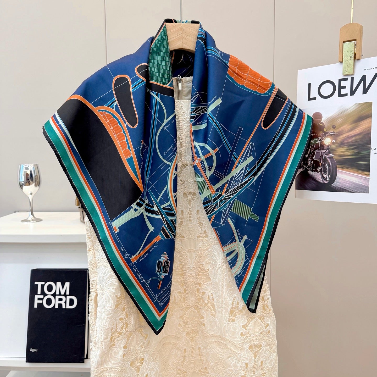 136NH5W Popular Silk Scarve