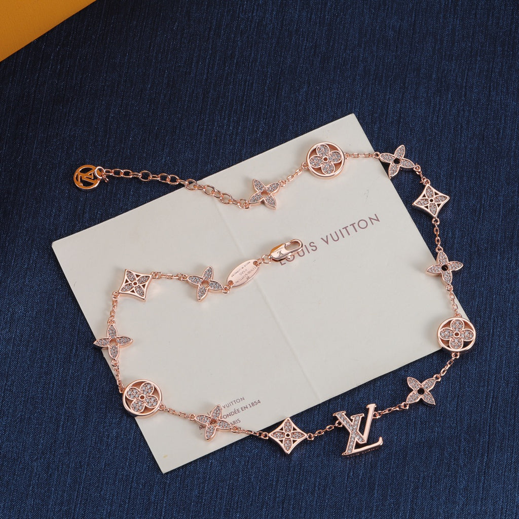14E425X  Popular   Necklaces