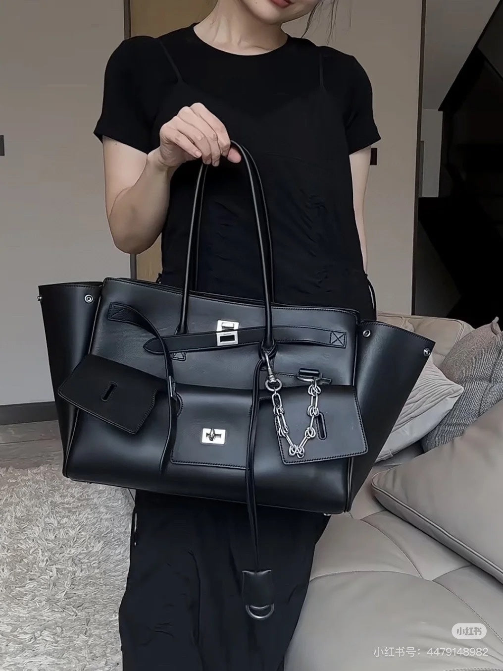B1R46J1 Popular leather bags