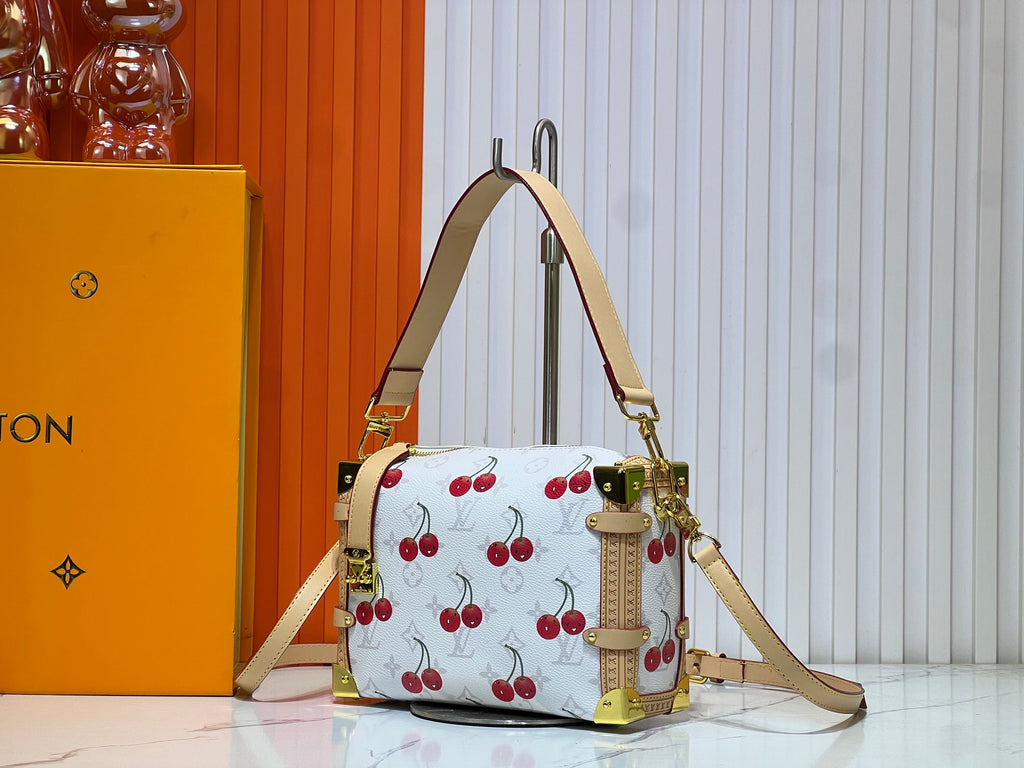 155NE18B Popular    leather bag
