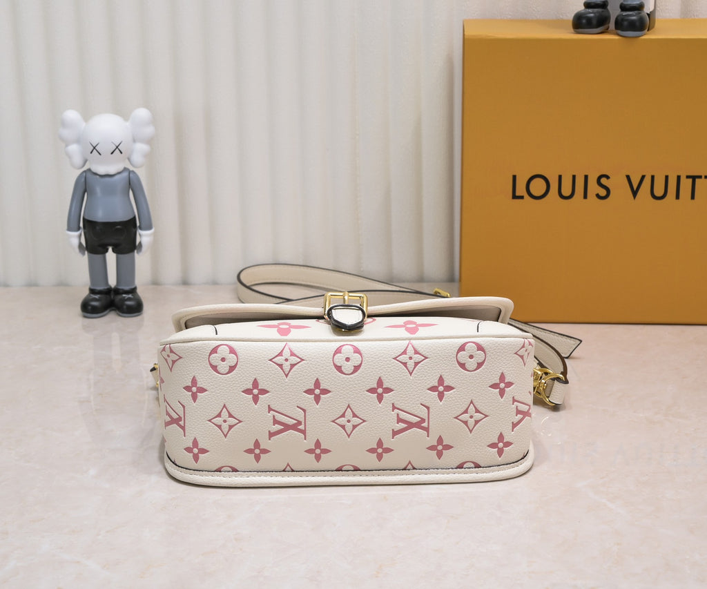 136PE40B Popular leather bag