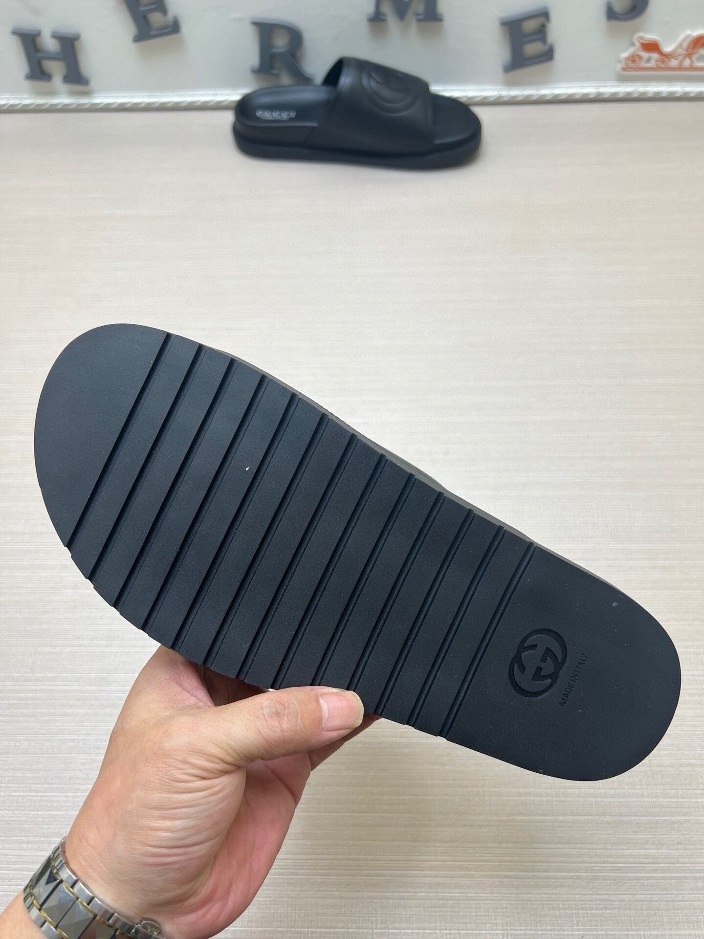 5WB241Z Popular Slippers