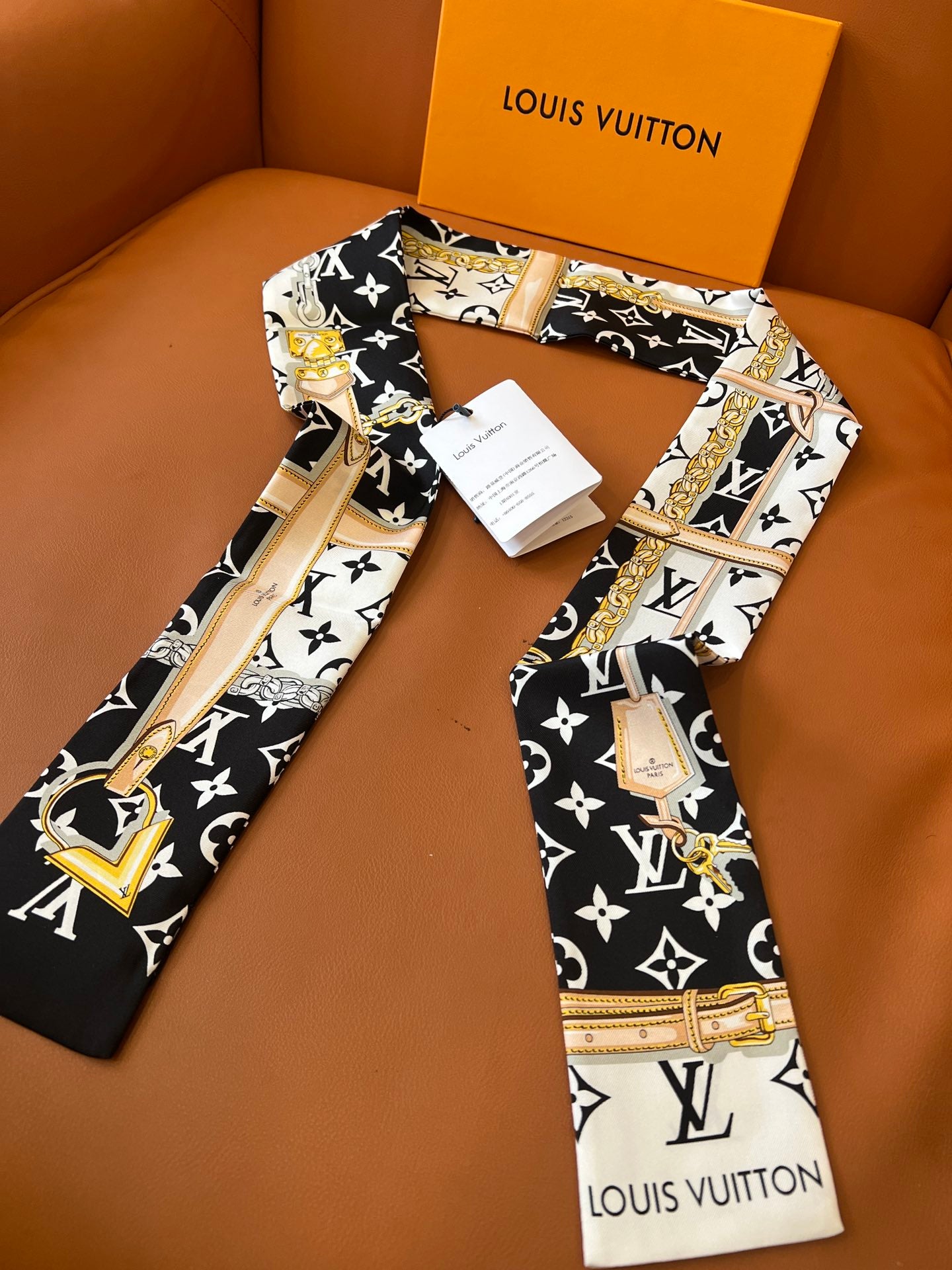 155NE92W Popular Silk Scarve