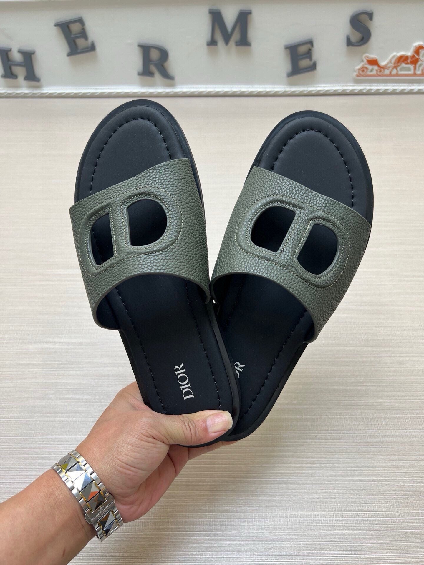 535ZD306Z Popular Slippers