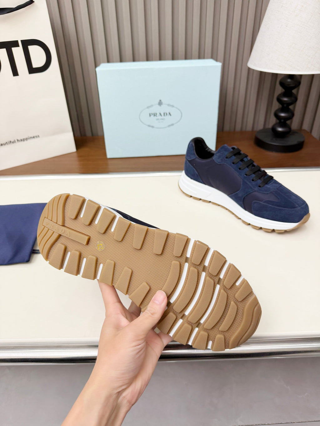 Z2P36P61 Popular high-quality leather Shoes