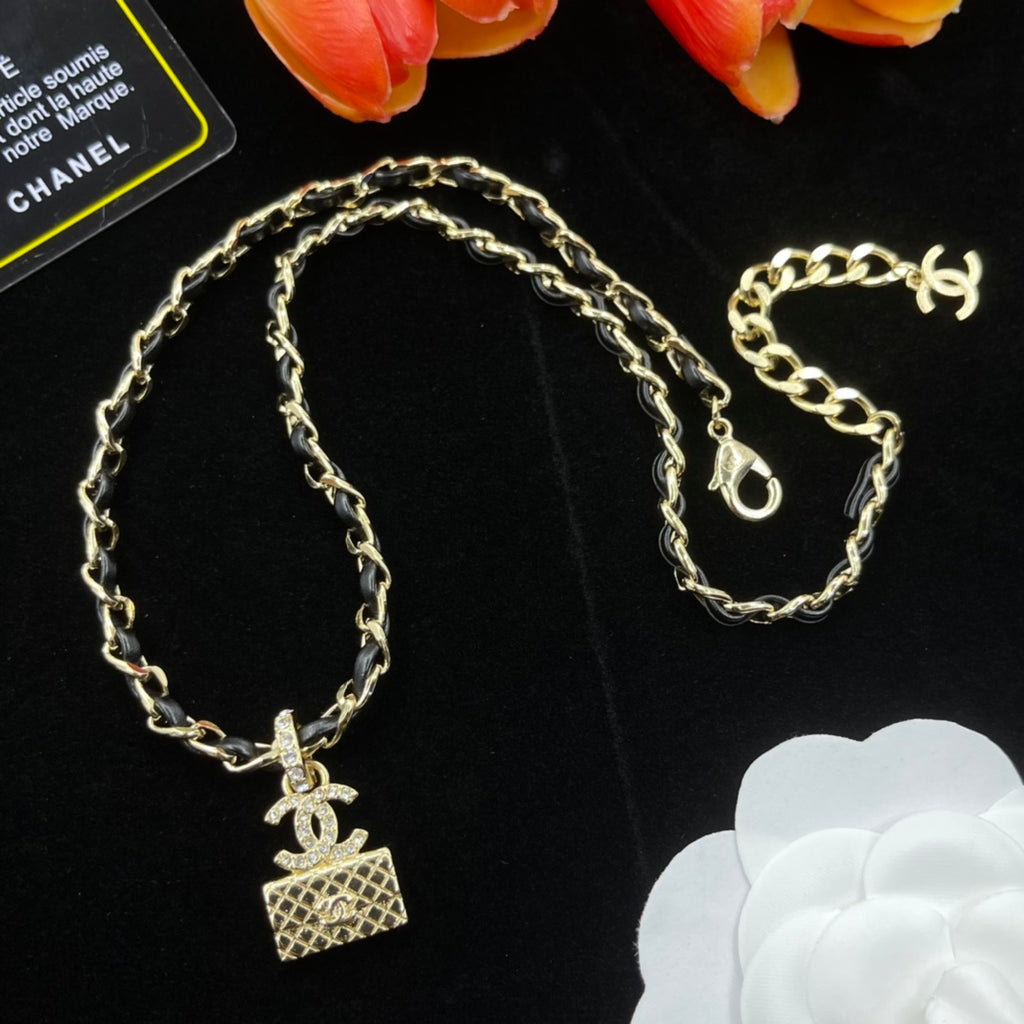 14C920X  Popular  Necklaces