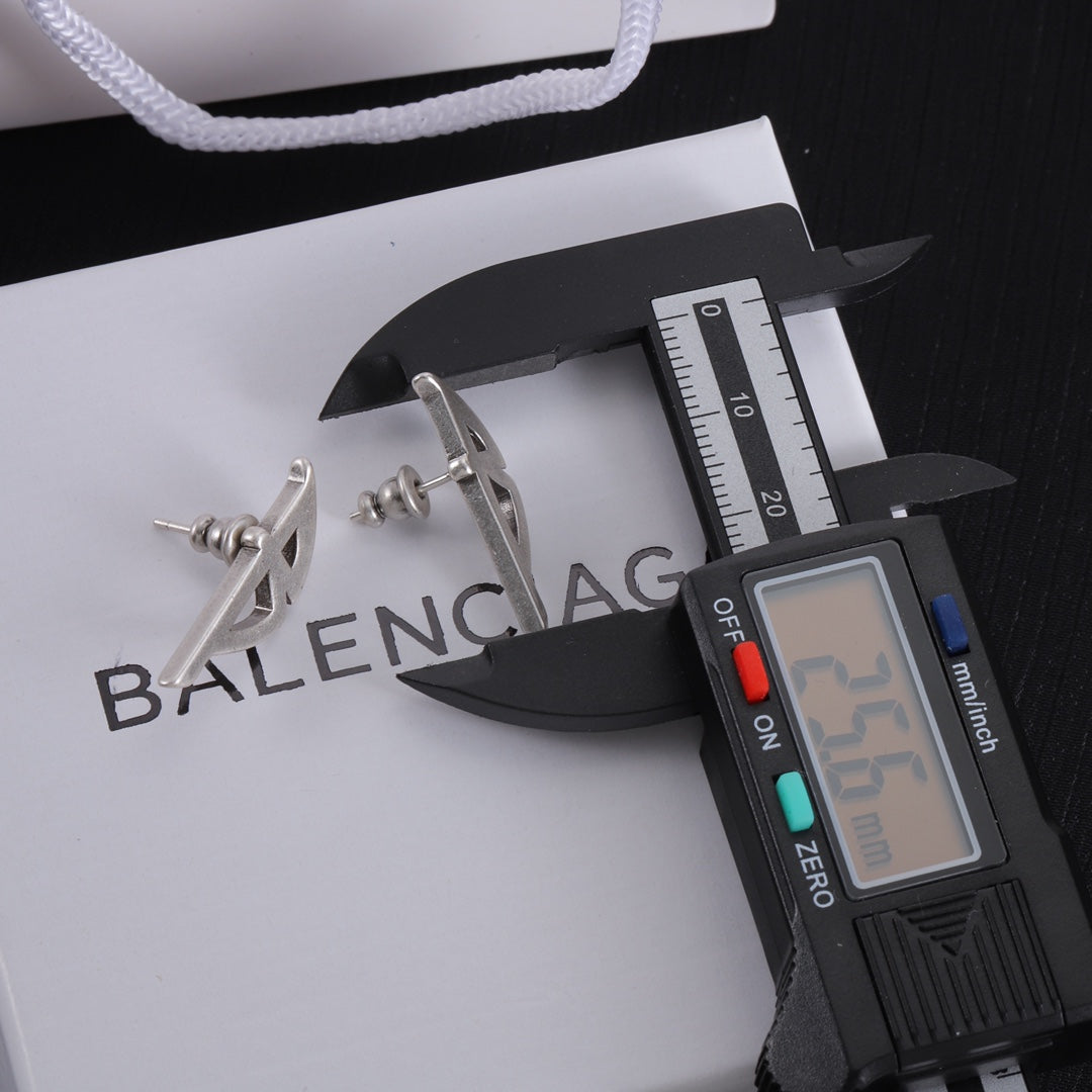 14J329E Popular  Earrings