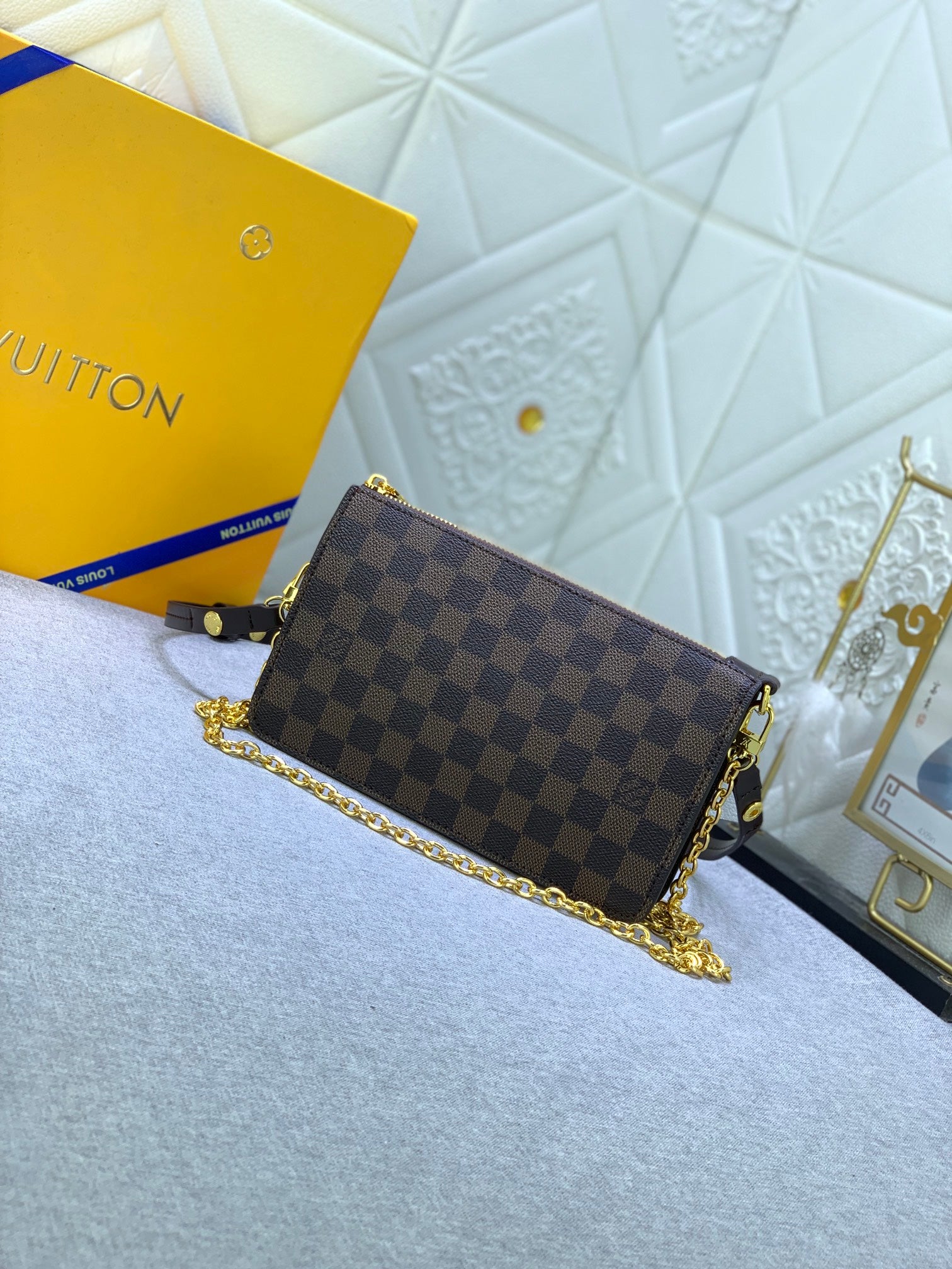1XE275B Popular  leather bag 