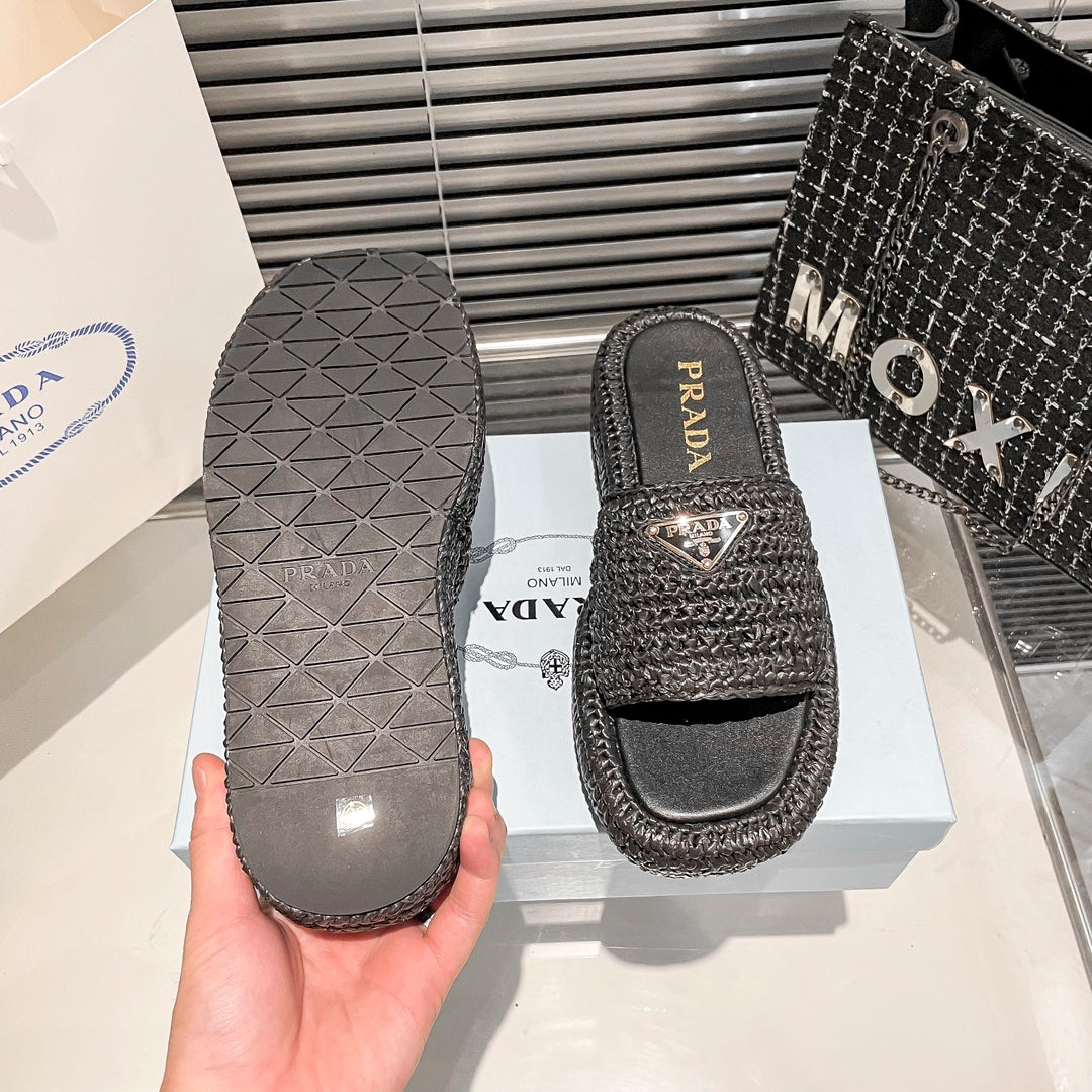 14PD21Z Popular slippers