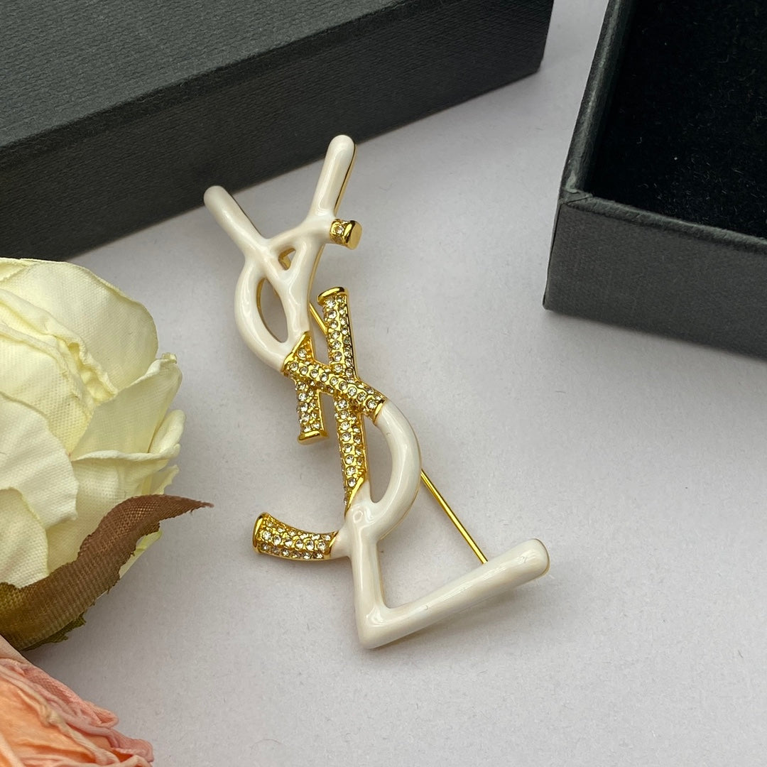 55ZSL94X Popular Brooch