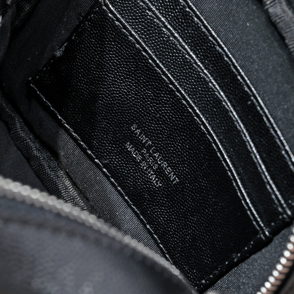 B1R46SL5  Popular leather bags