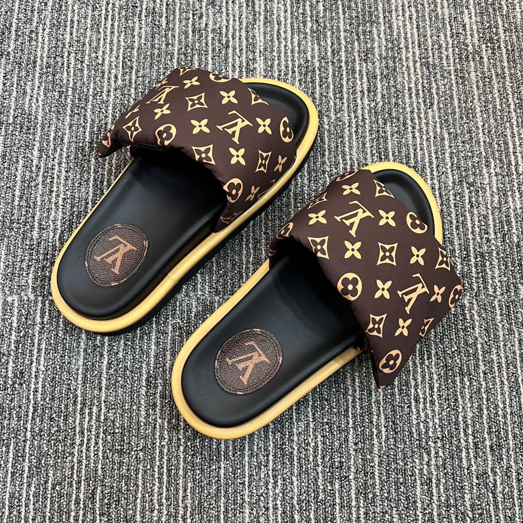 5XF120Z Popular leather quality Slippers