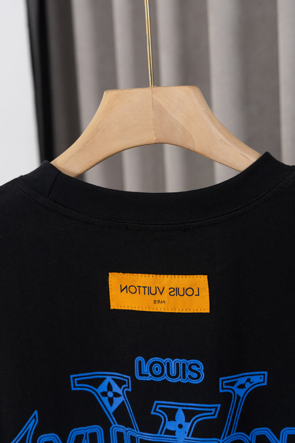 36PE135U Popular T-shirts