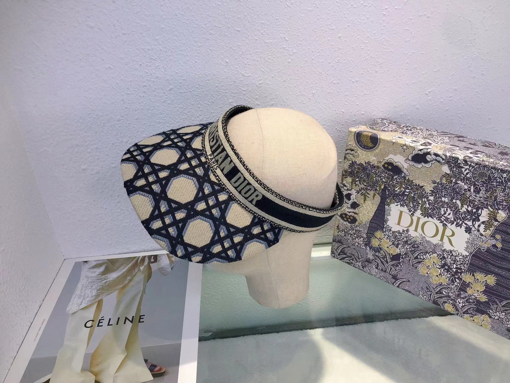 14D52M Popular   hats