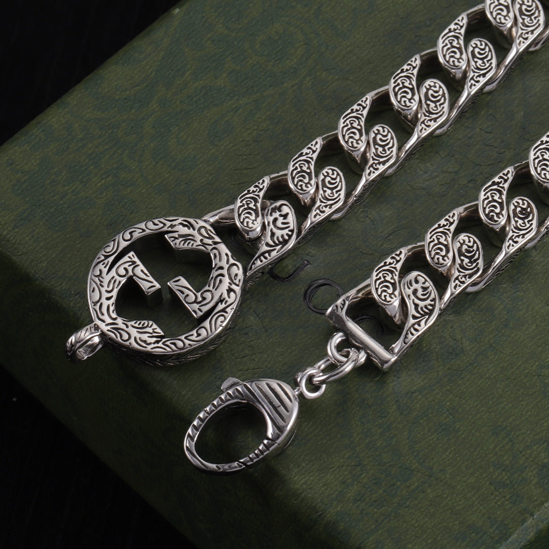 175RB45X Popular   Necklaces . Bracelets .