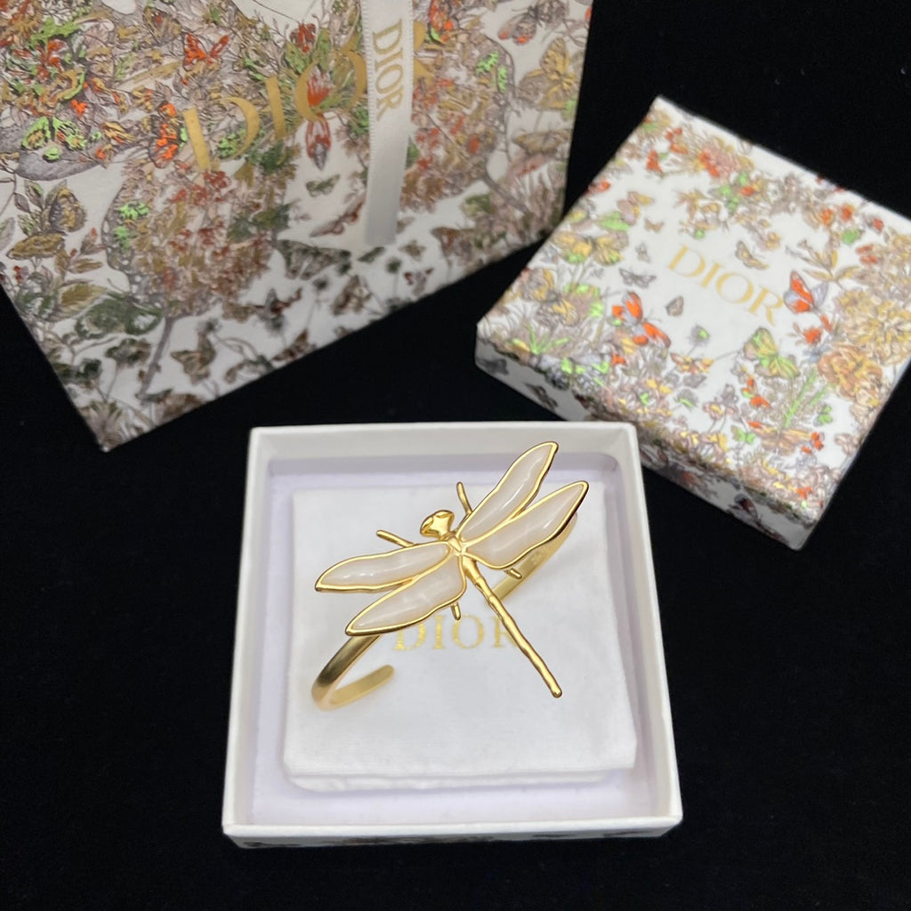 55QD77K  Popular Bracelets