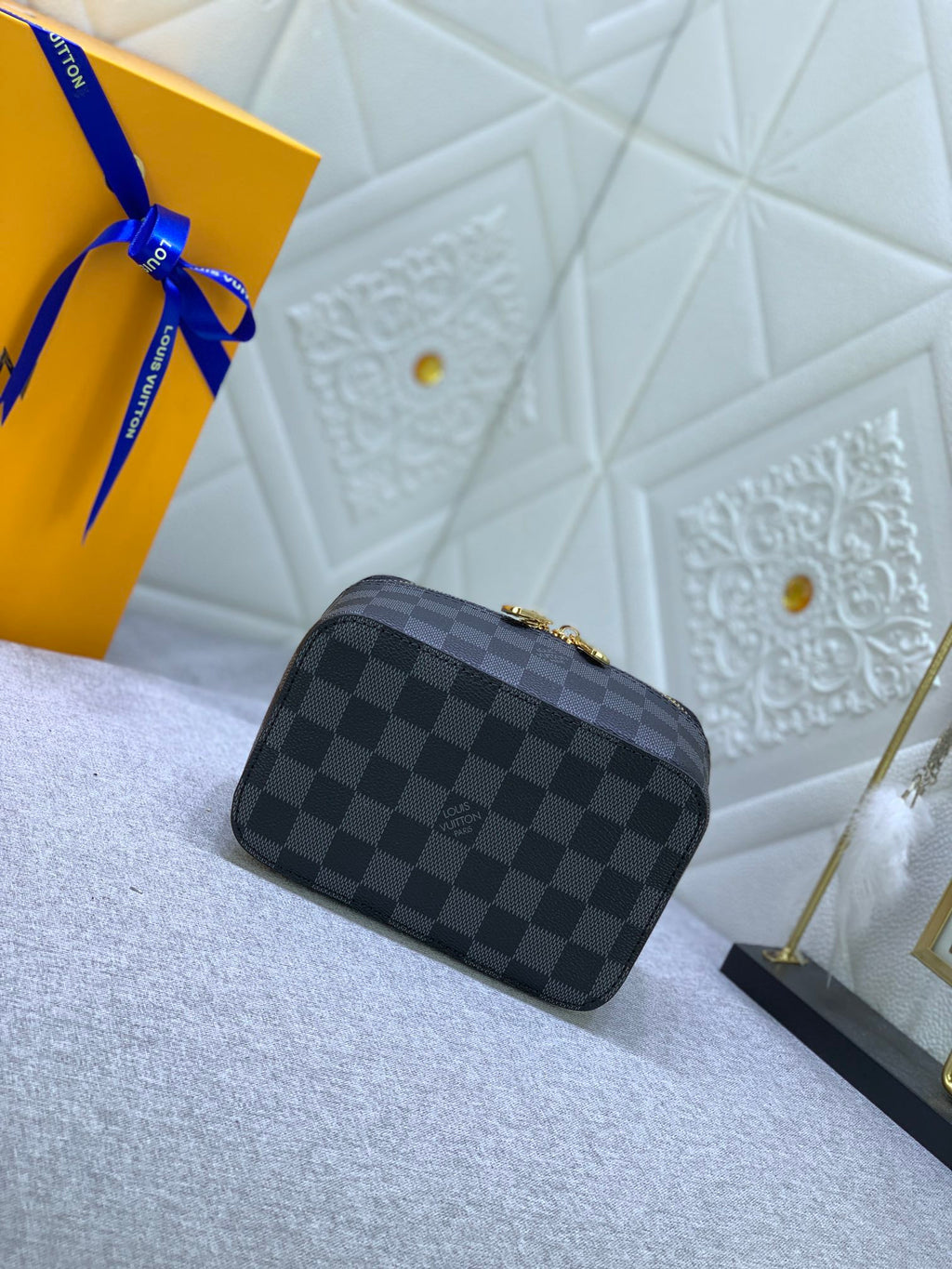 1XE272B Popular  leather bag 