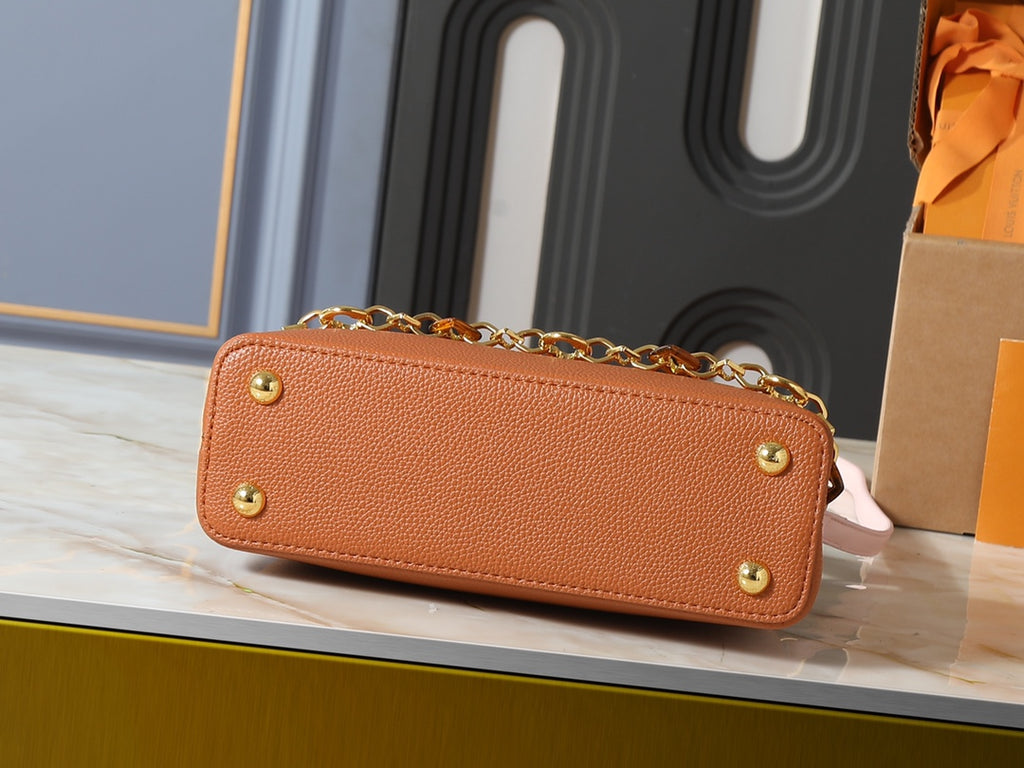 146PE46B Popular leather bag