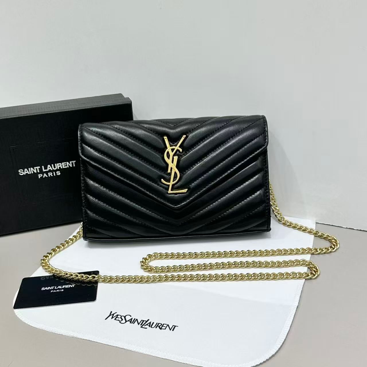 B1X66SL8 Popular high-quality leather bag