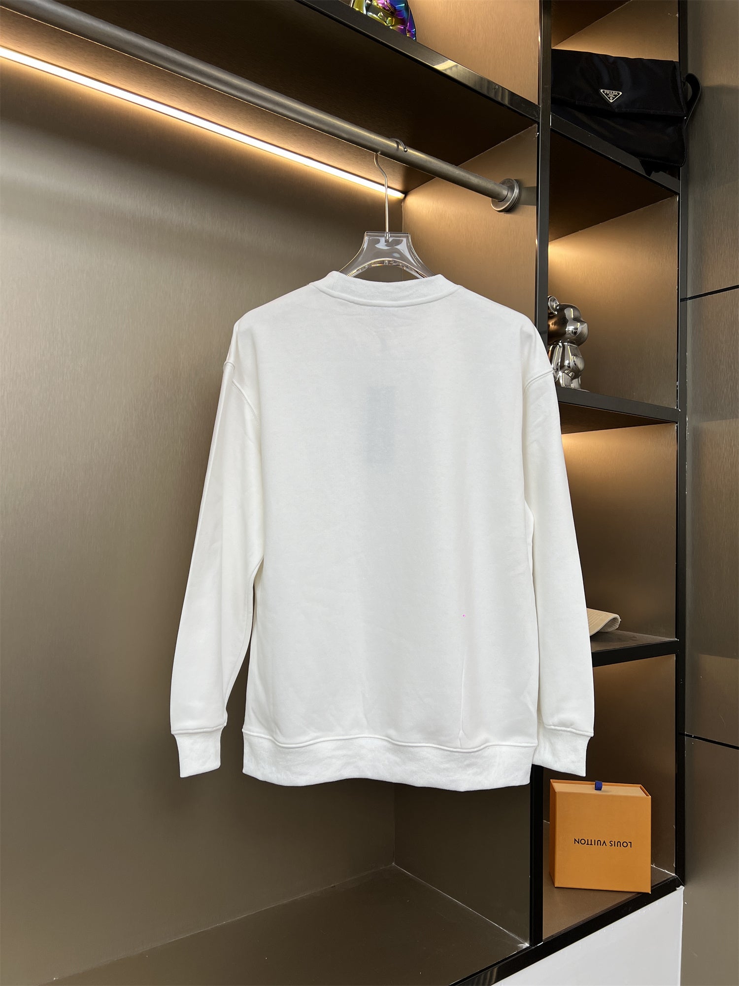 85ZD164U Popular Sweaters
