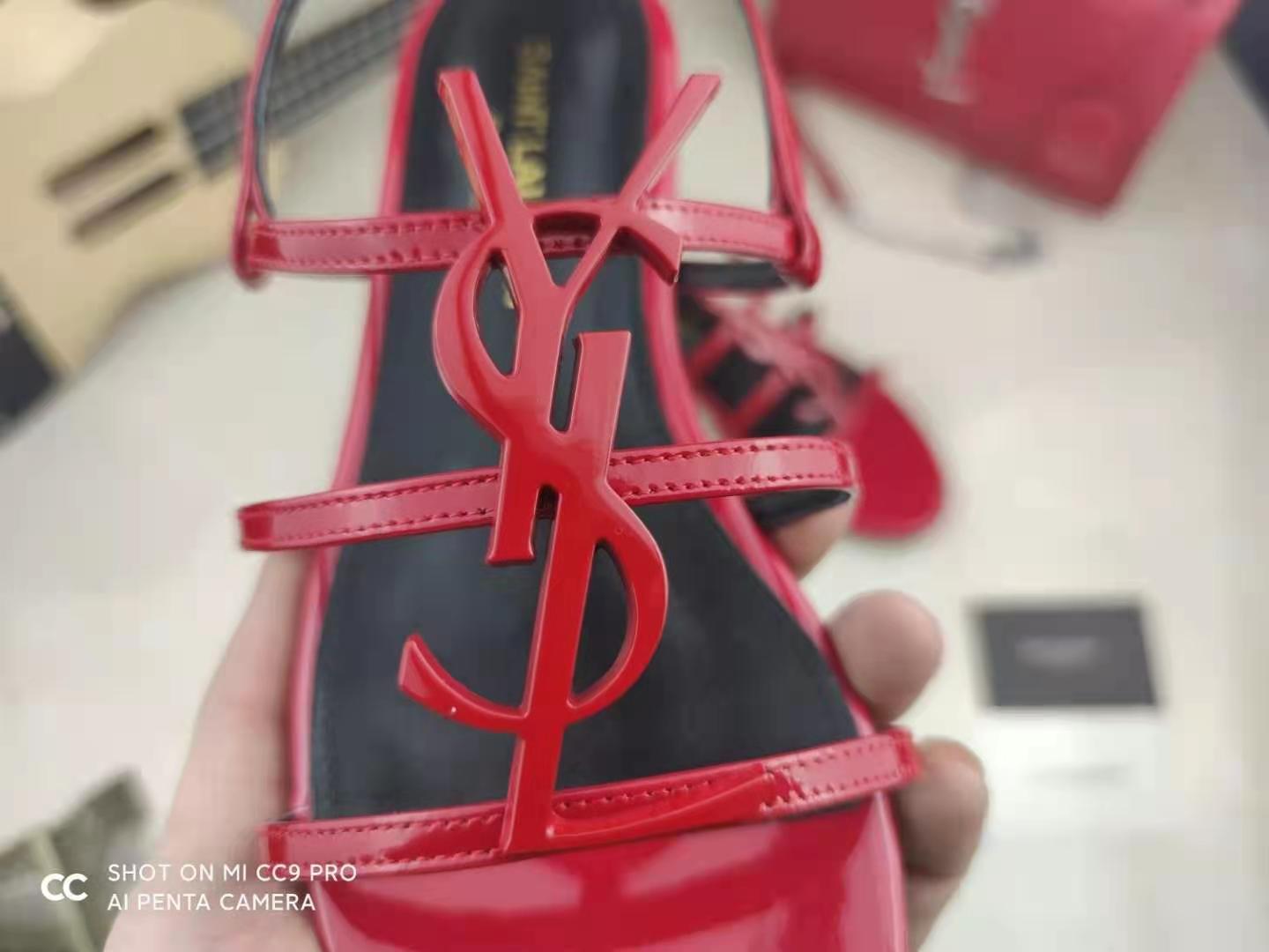 2XSL152Z Popular leather sandals