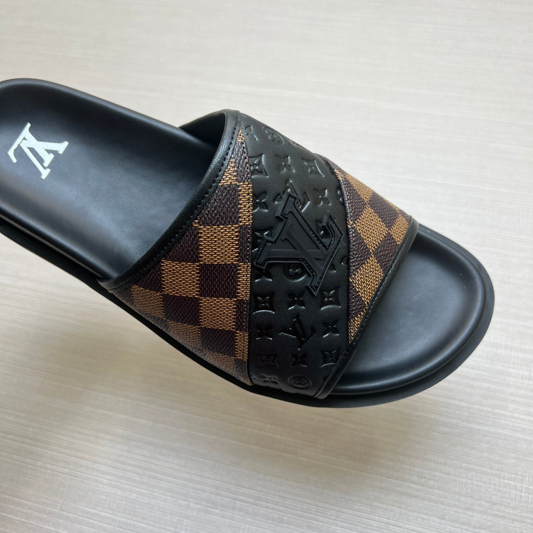 54E2Z Popular slippers
