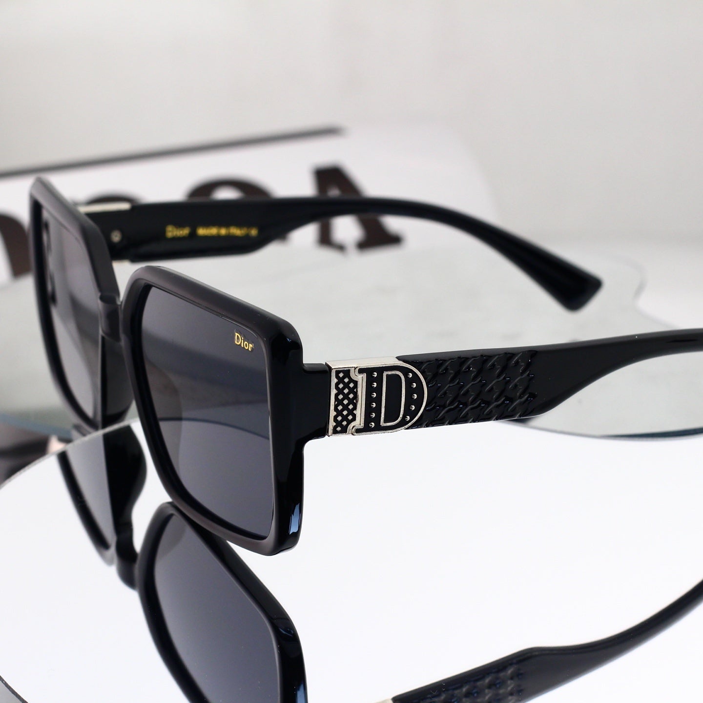 156PD52T Popular Sunglasses