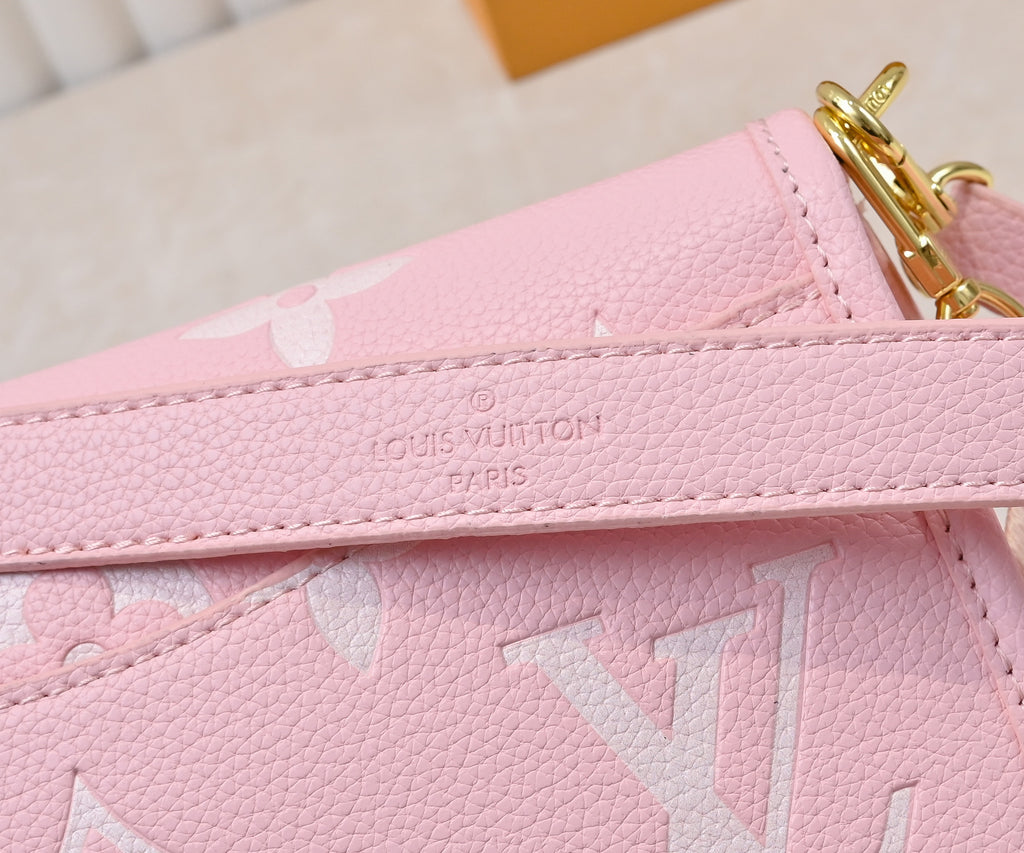 136PE42B Popular leather bag